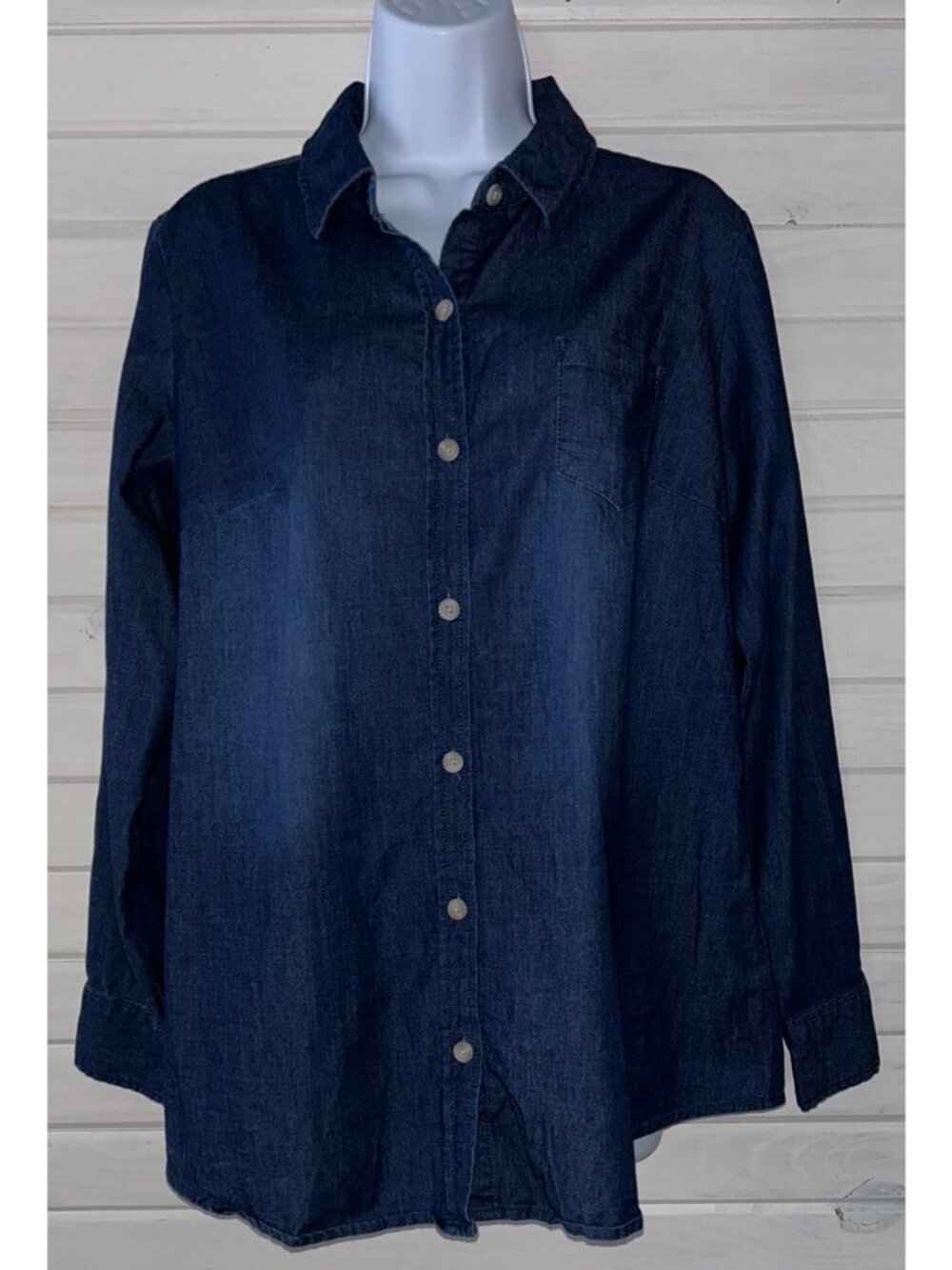 Belle By Kim Gravel Sz SMALL Baby Pocket Button Front Denim Top Dark Wash EUC